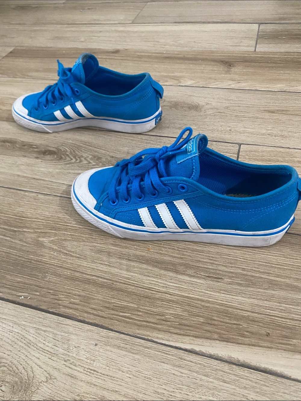 Adidas - Picture 5 of 8